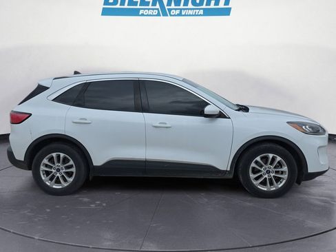 Used 2020 Ford Escape SE FWD image 6