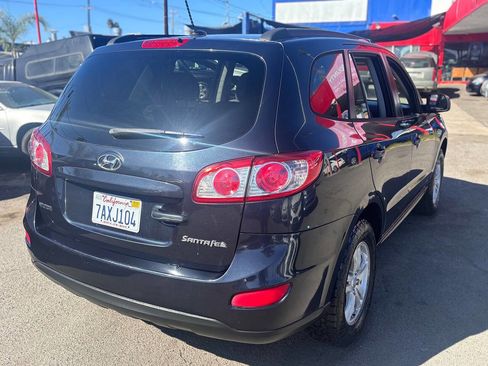 Used 2011 Hyundai Santa Fe GLS image 6