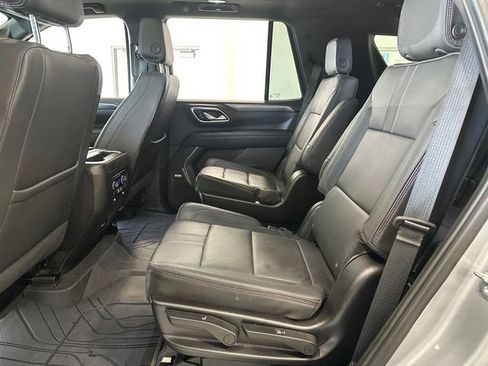 Used 2024 Chevrolet Tahoe RST w/ Luxury Package AWD/4WD image 31
