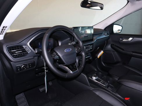 New 2026 Ford Escape SE image 18