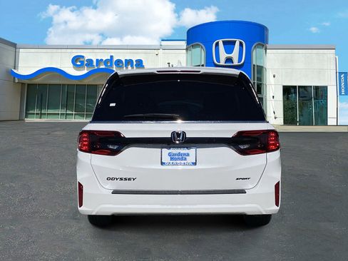New 2026 Honda Odyssey Sport-L image 5