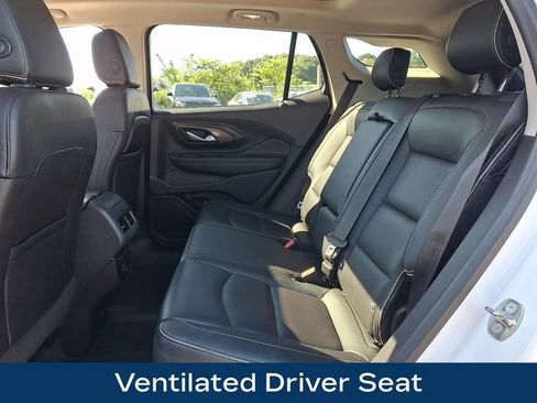Used 2018 GMC Terrain Denali w/ Comfort Package AWD/4WD image 19