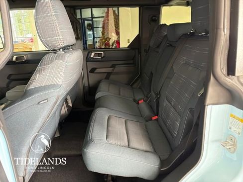 New 2025 Ford Bronco Heritage Edition image 28