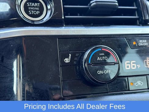 Used 2024 Nissan Pathfinder SV AWD/4WD image 12