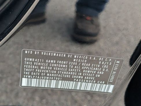 Used 2013 Volkswagen Jetta SEL image 36