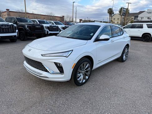 New 2026 Buick Envista Avenir image 1