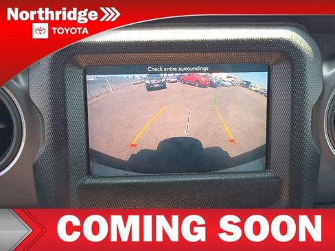 Used 2022 Jeep Wrangler Sport AWD/4WD image 10