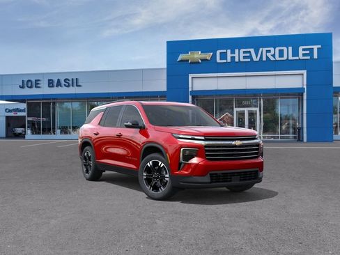 New 2027 Chevrolet Traverse LT w/ Sun and Wheel Package AWD/4WD image 1