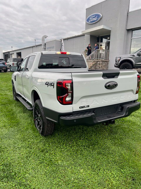 New 2026 Ford Ranger Lariat w/ Black Appearance Package AWD/4WD image 7