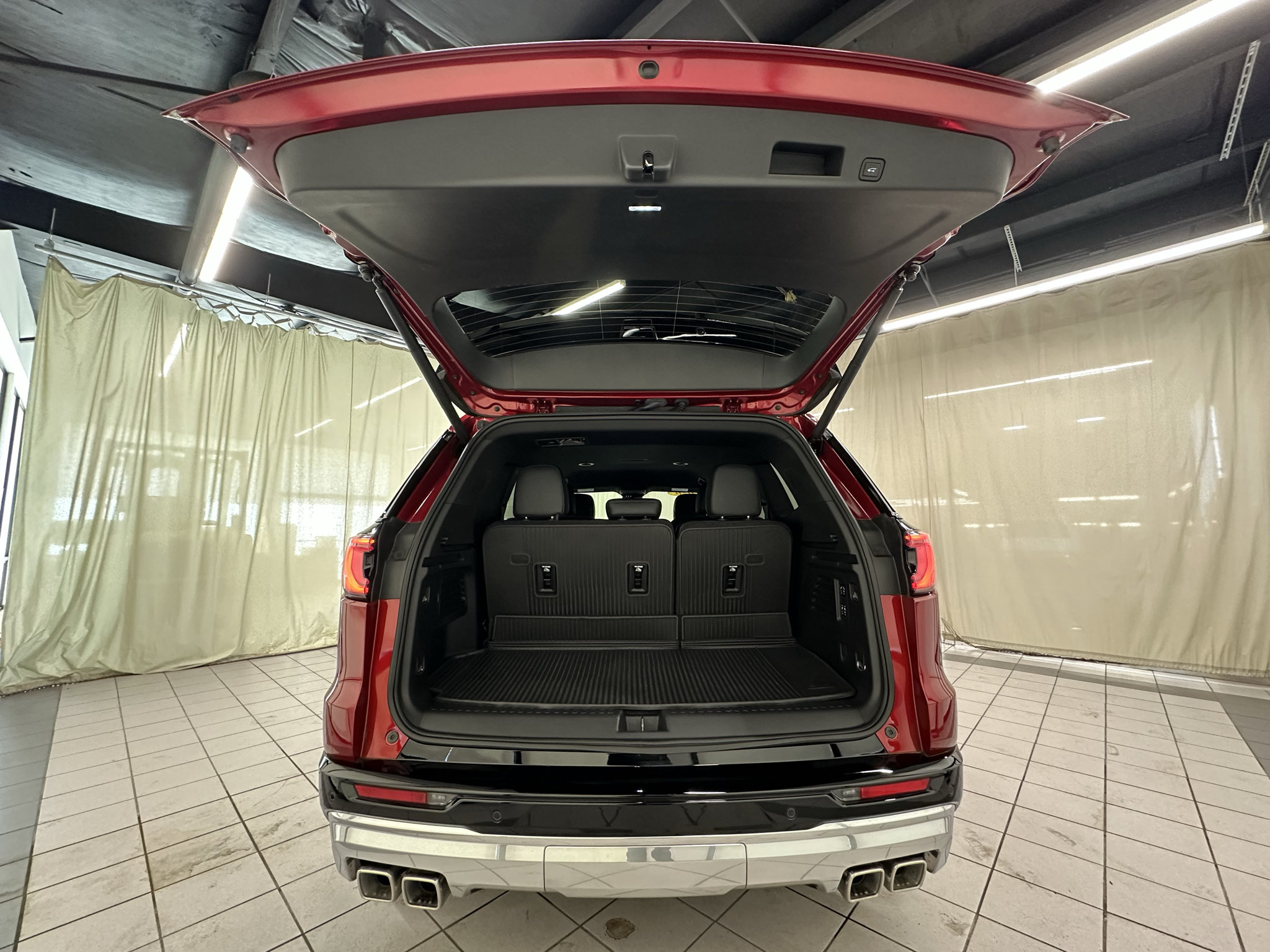 Used 2026 GMC Acadia Denali w/ Super Cruise Package AWD/4WD image 10