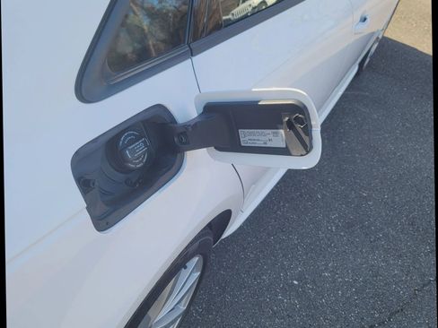 Used 2018 Audi A4 2.0T Ultra Premium w/ Convenience Package image 17