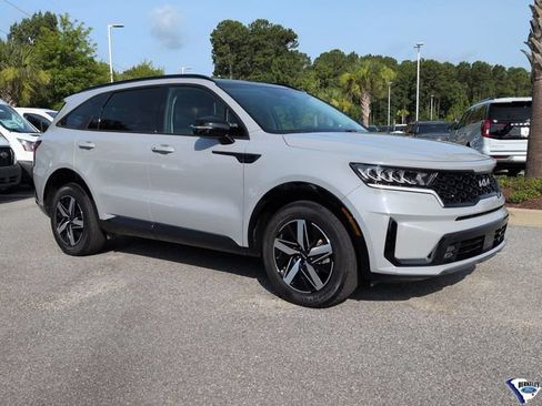 Used 2023 Kia Sorento EX w/ Panoramic Sunroof Package FWD image 1