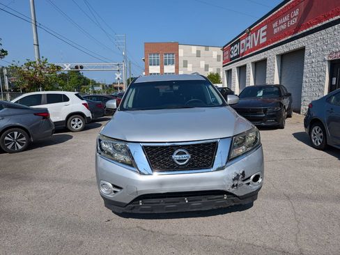 Used 2016 Nissan Pathfinder S FWD image 4