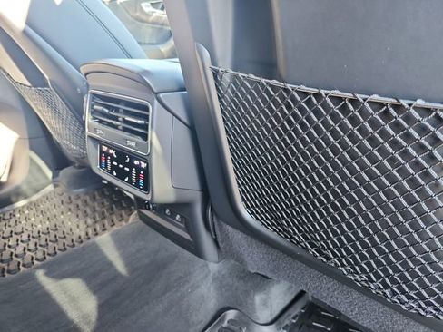 Used 2023 Audi Q7 3.0T Premium Plus image 30