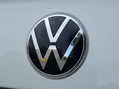 Certified 2023 Volkswagen Jetta SEL FWD image 29