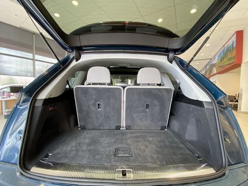 Used 2021 Audi Q7 2.0T Premium Plus w/ Premium Plus Package image 27