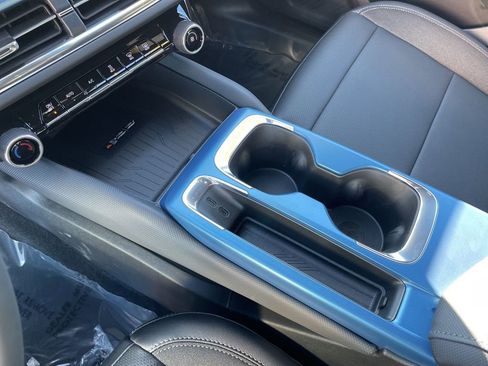 New 2026 Chevrolet Equinox EV LT image 22