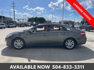 Used 2014 Toyota Avalon XLE FWD video 2