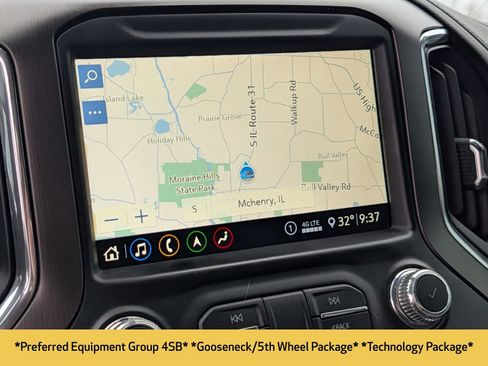 Used 2020 GMC Sierra 2500 AT4 w/ AT4 Premium Package image 9