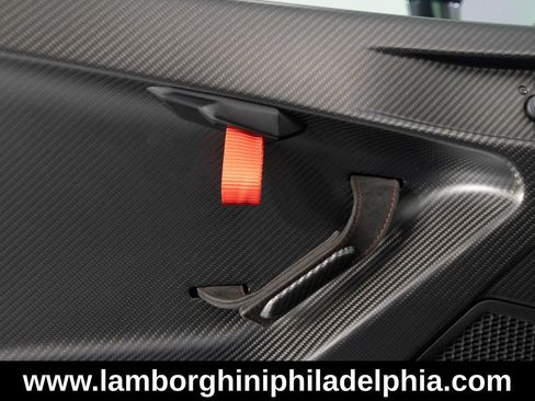 Used 2023 Lamborghini Huracan Tecnica RWD image 17
