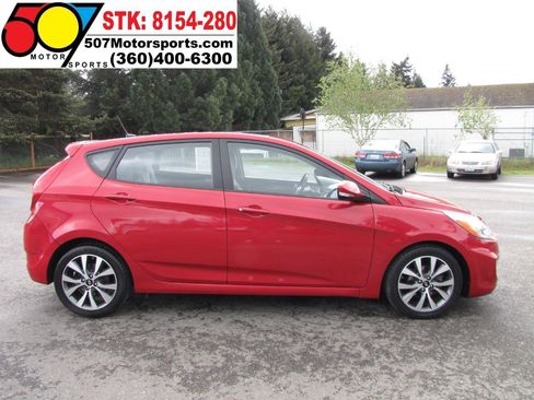 Used 2015 Hyundai Accent Sport w/ Option Group 04 FWD image 3