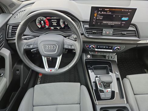 Used 2025 Audi SQ5 Premium Plus w/ Premium Plus Package AWD/4WD image 14