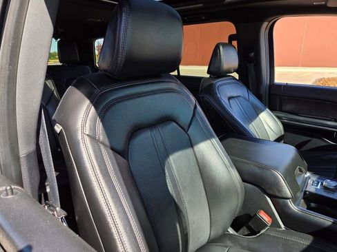 Used 2021 Ford Expedition Limited AWD/4WD image 36