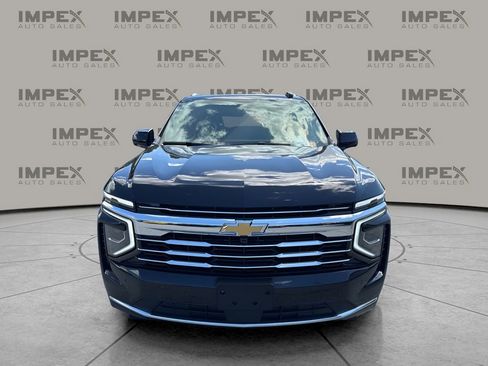 Used 2025 Chevrolet Tahoe LT AWD/4WD image 13