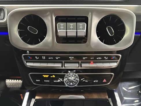 Used 2019 Mercedes-Benz G 550 image 24
