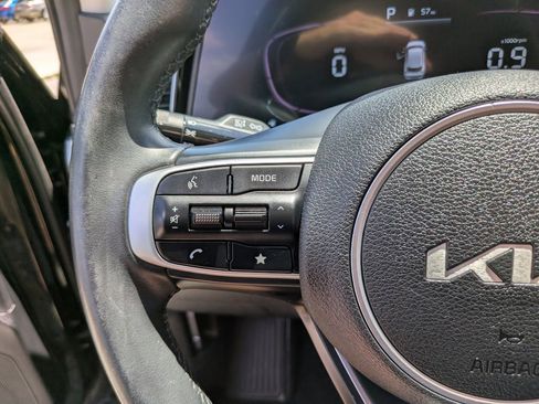 Certified 2024 Kia Sportage EX FWD image 30