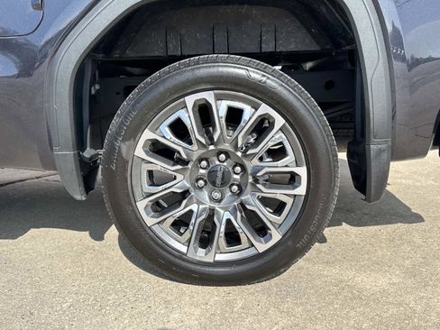 Used 2025 GMC Sierra 1500 Denali Ultimate image 7