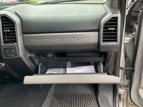 Used 2019 Ford F250 XLT image 35