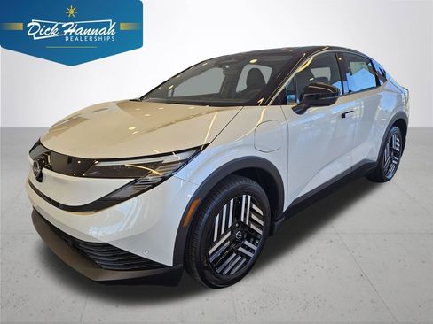 New 2026 Nissan Leaf SV+ w/ Floor Mat Package (SV+) FWD image 1