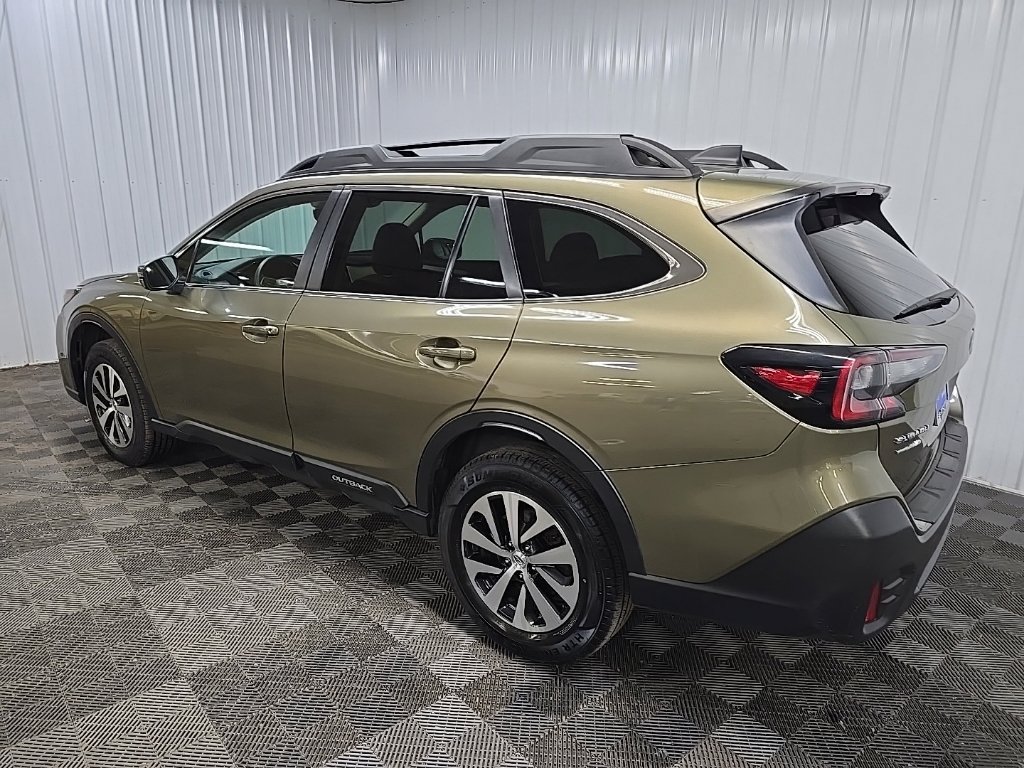 Used 2022 Subaru Outback Premium AWD/4WD image 9