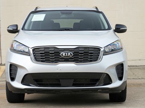 Used 2020 Kia Sorento S FWD image 6