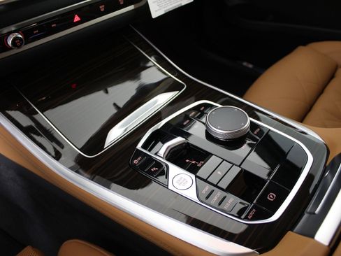 New 2026 BMW X5 sDrive40i w/ M Sport Package image 17