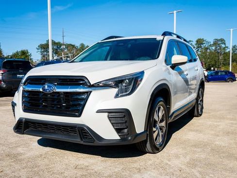 Certified 2025 Subaru Ascent Premium image 11