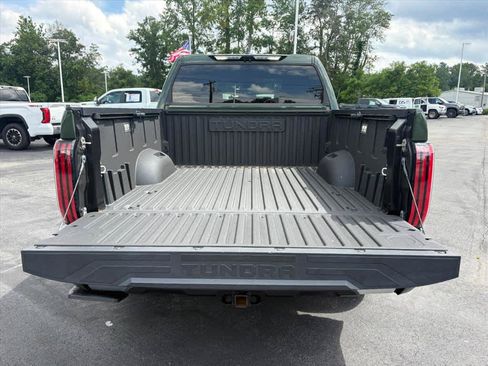 Used 2023 Toyota Tundra Limited AWD/4WD image 29