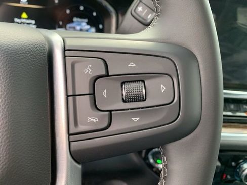 New 2026 GMC Sierra 2500 SLE image 17