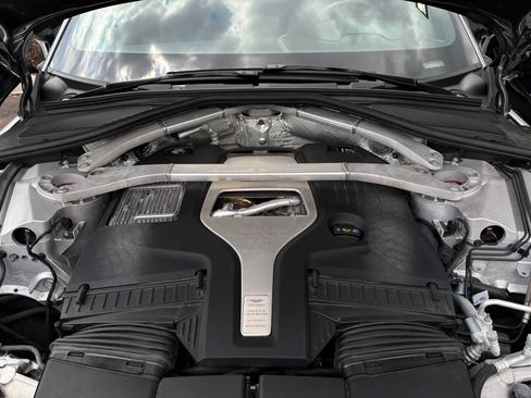 Used 2021 Aston Martin DBX AWD/4WD image 65