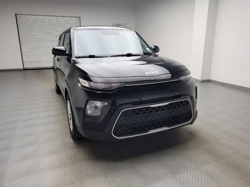 Used 2022 Kia Soul LX FWD image 14