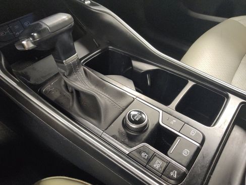 Used 2024 Kia Sorento S w/ Panoramic Sunroof Package FWD image 26