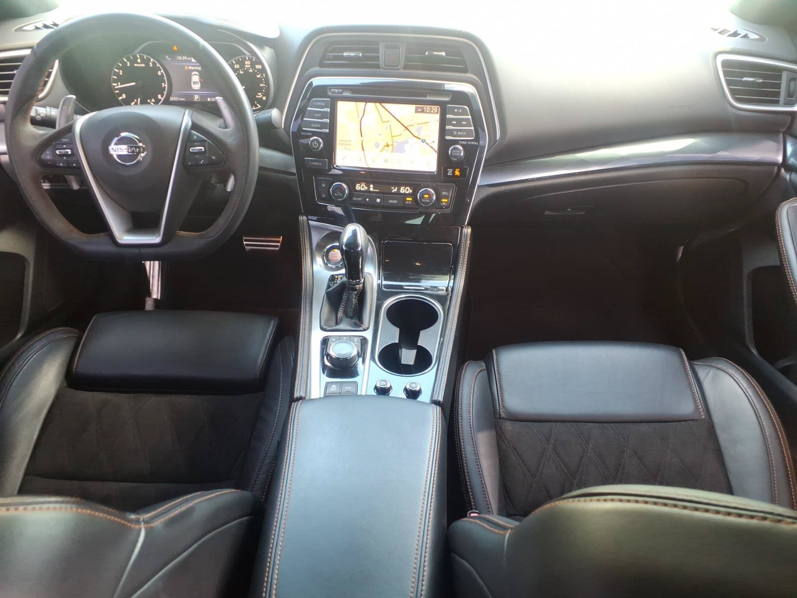 Used 2021 Nissan Maxima SR w/ Sport Mat Group FWD image 17