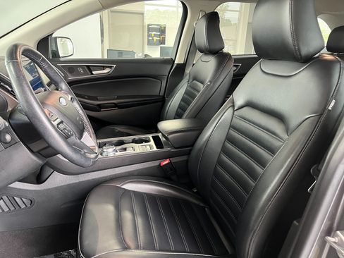 Used 2022 Ford Edge SEL AWD/4WD image 11