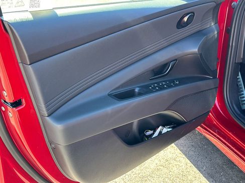 New 2025 Hyundai Elantra Sport image 10