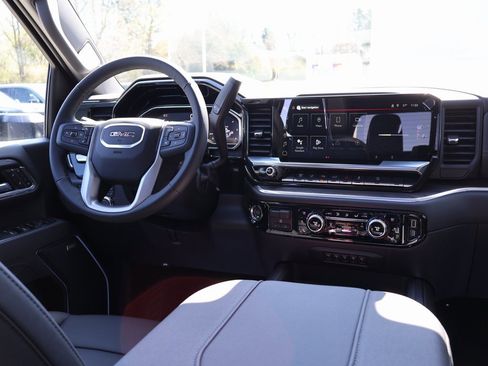 New 2025 GMC Sierra 2500 SLT w/ SLT Premium Package image 33