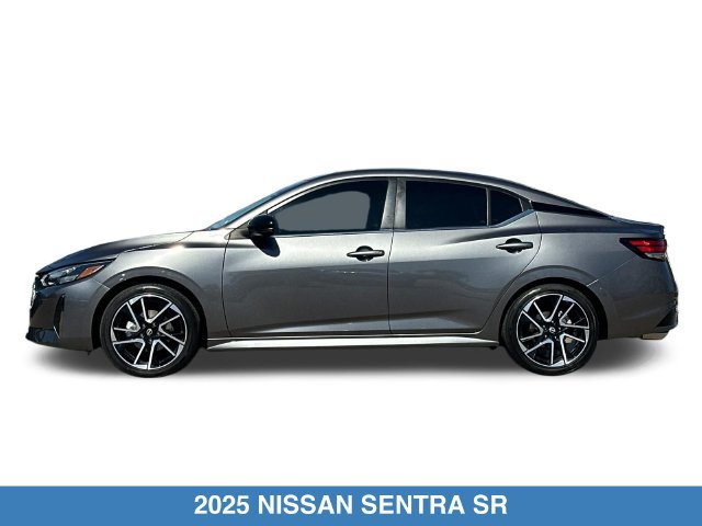 Used 2025 Nissan Sentra SR w/ SR Premium Package FWD image 9