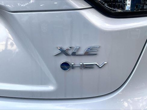 Used 2026 Toyota Corolla XLE FWD image 10