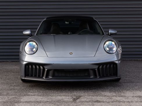 Certified 2025 Porsche 911 Carrera 4 GTS image 7