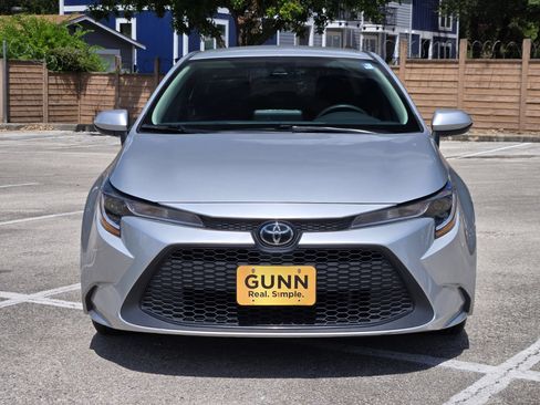 Used 2022 Toyota Corolla LE FWD image 8